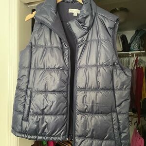 Classic New York & Co Puffer Vest